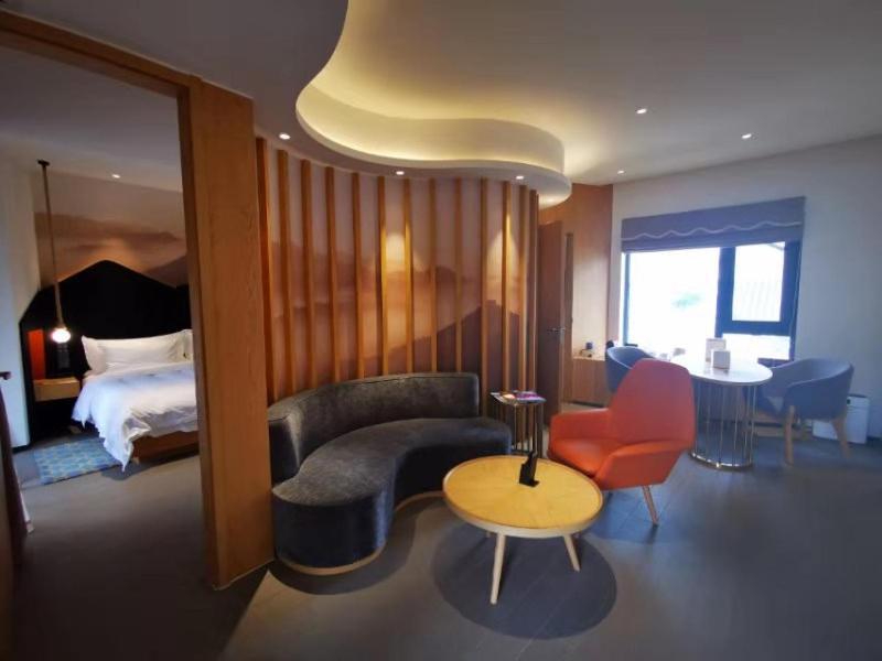 Jinshanling Great Wall Hotel Ченгде Екстериор снимка
