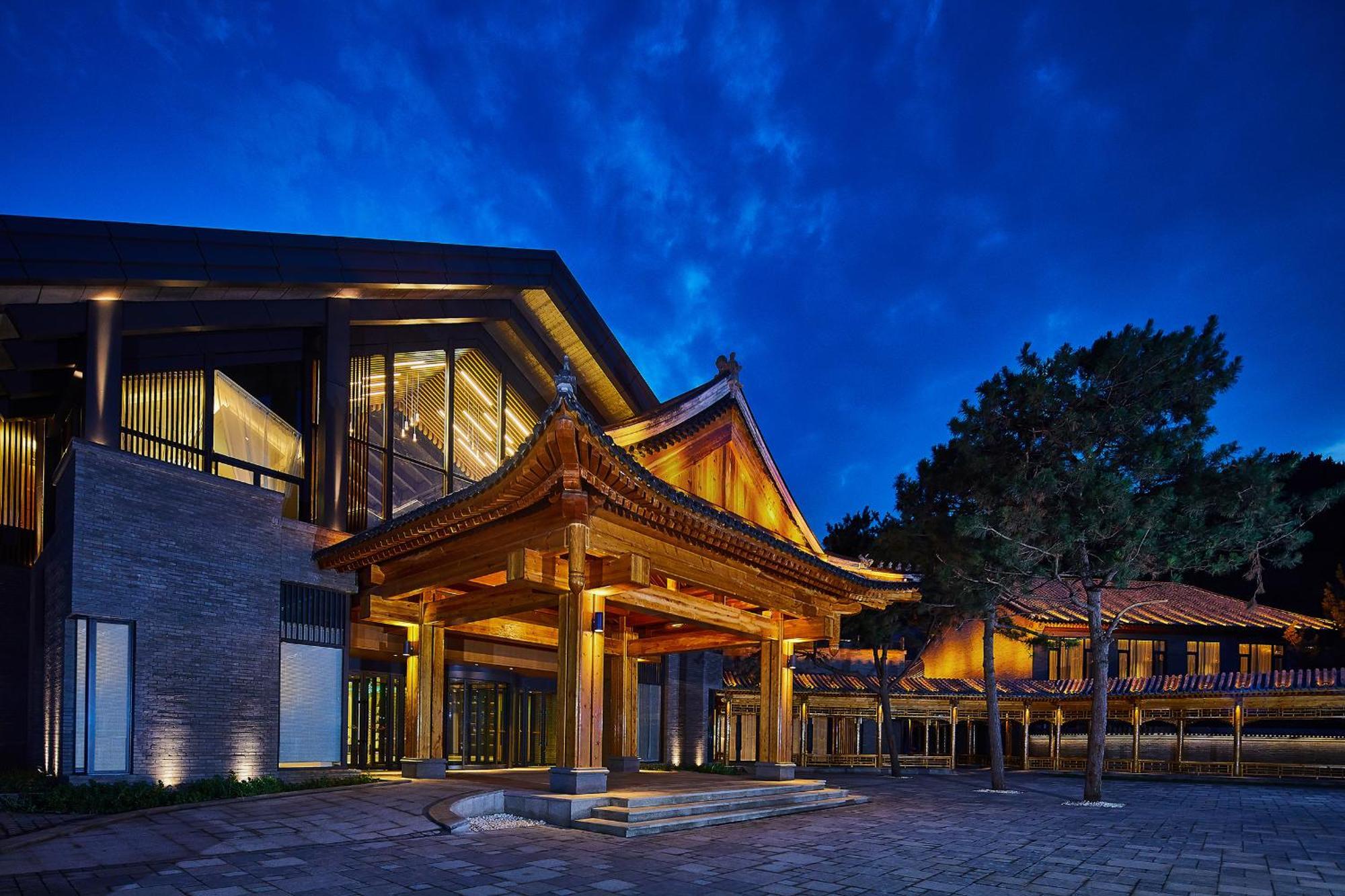 Jinshanling Great Wall Hotel Ченгде Екстериор снимка